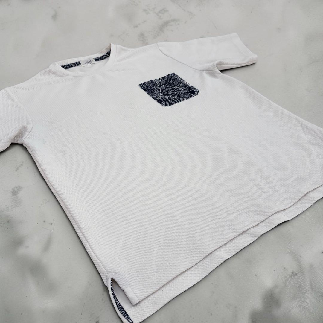 JUNRED ウェーブワッフルポケット Tシャツ ホワイト ボタニカル柄ポケット — image 2