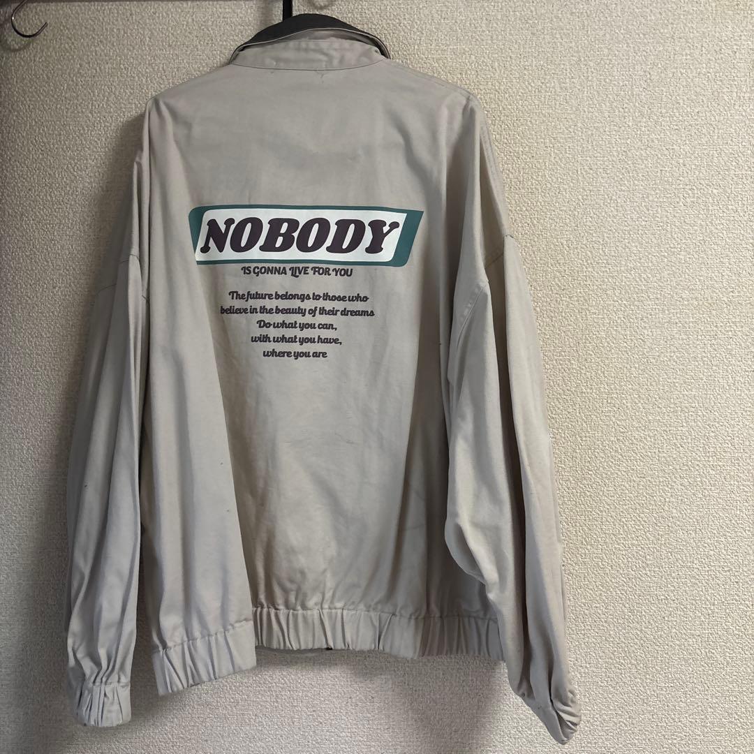 【値下げ可】NOBODY バックプリント ブルゾン ベージュ — image 2