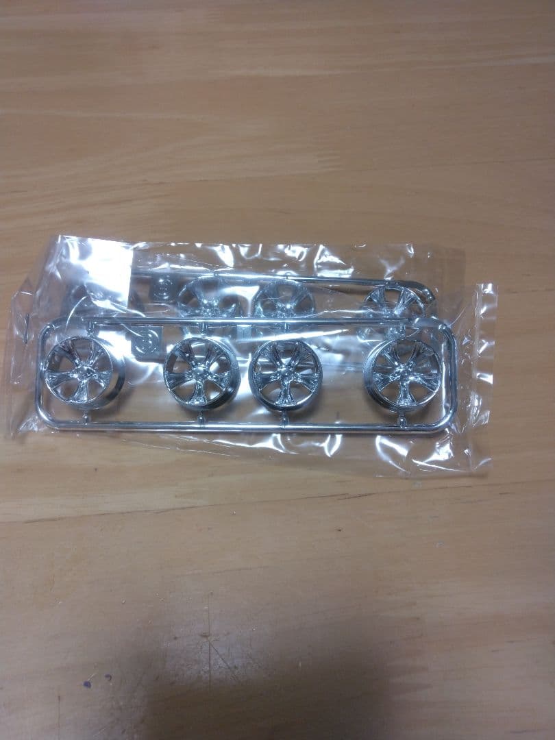ミニ四駆小径メッキホイール8個セット未使用品！ — image 5