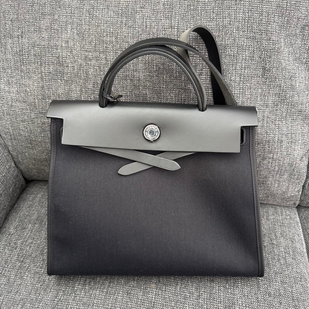 HERMES エールバッグジップ31 外縫いブラック — image 3