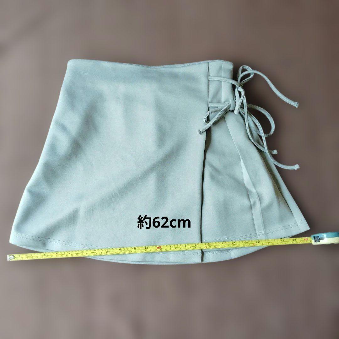 新品未使用　ミニスカートストレッチ素材　グレー — image 4