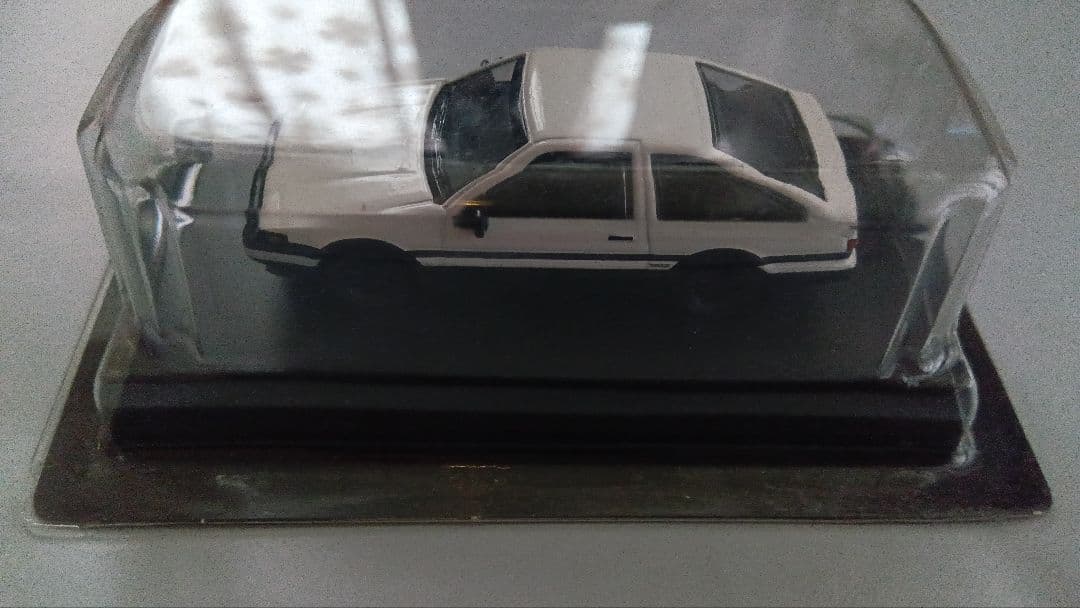 頭文字D 　Toyota SPRINTER TRUENO　 ミニカー　フィギュア — image 2