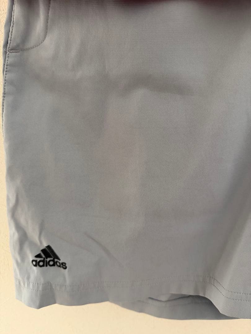 adidas 赤 ポロシャツ & グレー ショートパンツ　テニス　ウェア　セット — image 3