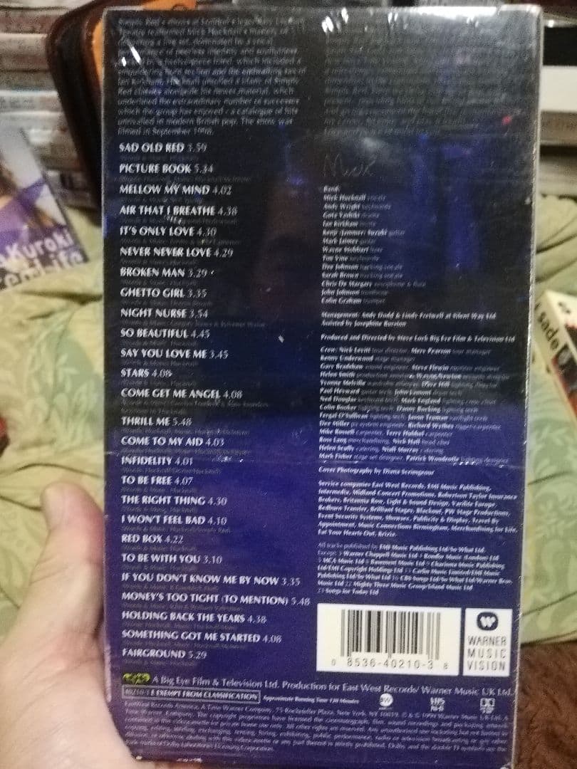シンプリーレッド/Live At The Lyceum 輸入VHSテープ — image 2
