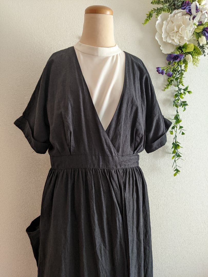 ■新品Urban Outfittersラップドレスロングワンピース ブラック S — image 3