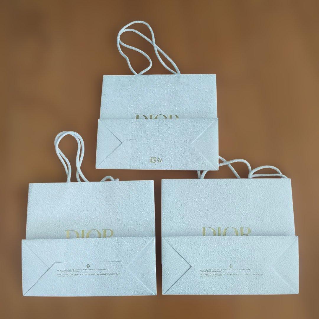Dior ディオール　ショッパー　紙袋 3枚 — image 2
