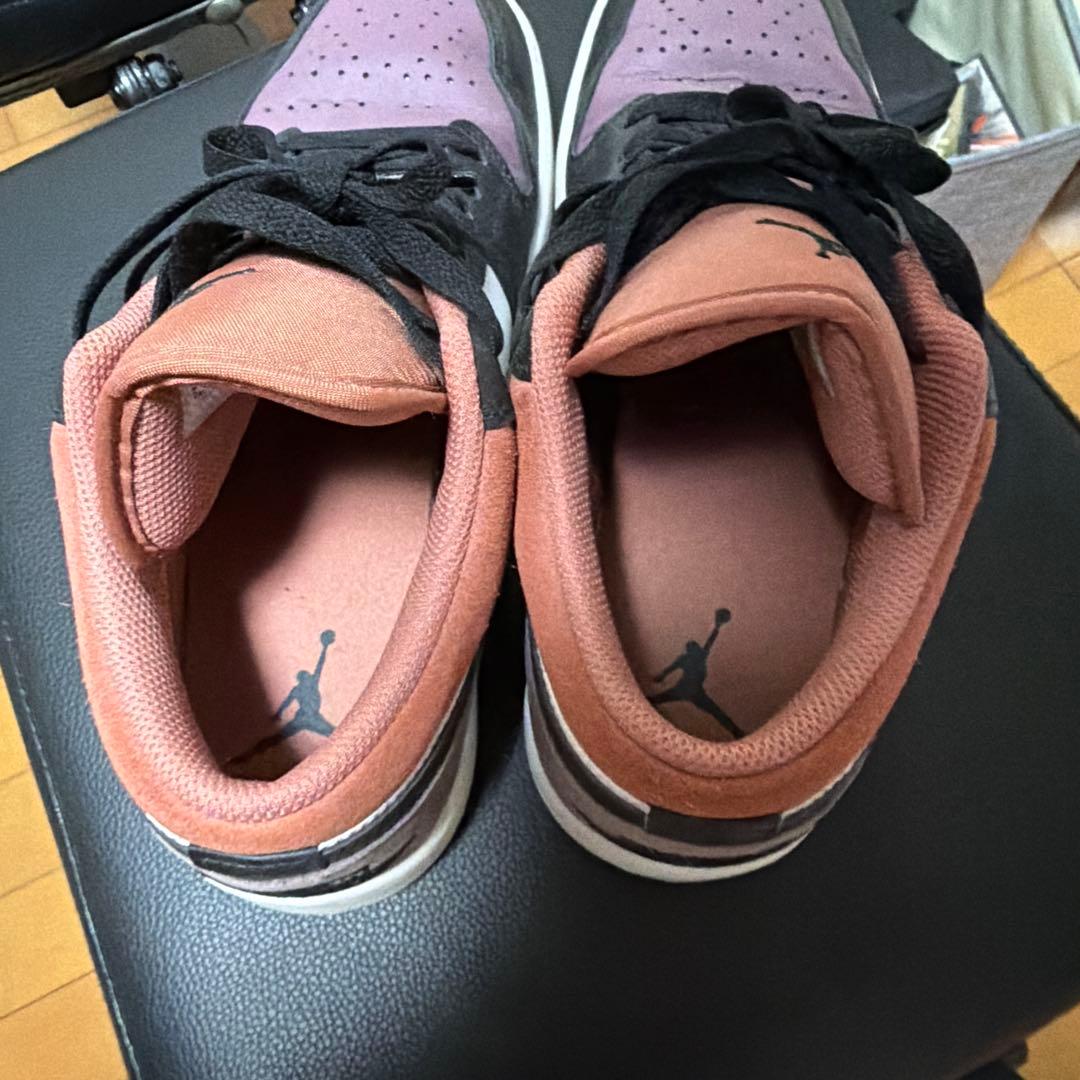 NIKE Air Jordan 1 Low パープル ブラック — image 2