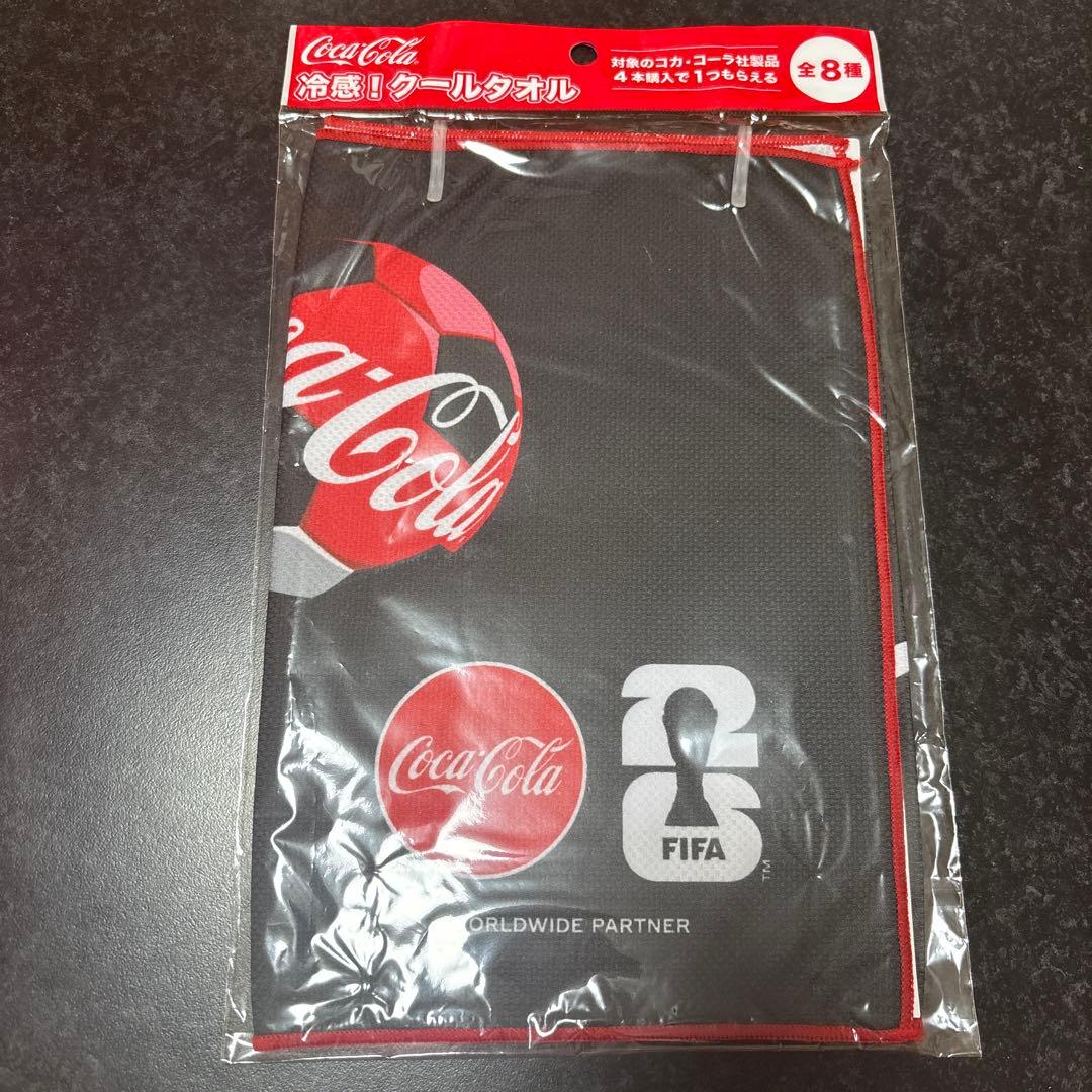 【新品未開封】Coca-Cola 冷感！クールタオル2枚セット 赤黒 サッカー — image 2