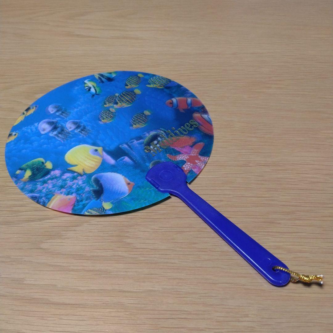 Maldives 海中デザイン 3D 丸型うちわ 　クマノミ　チョウチョウウオ — image 2