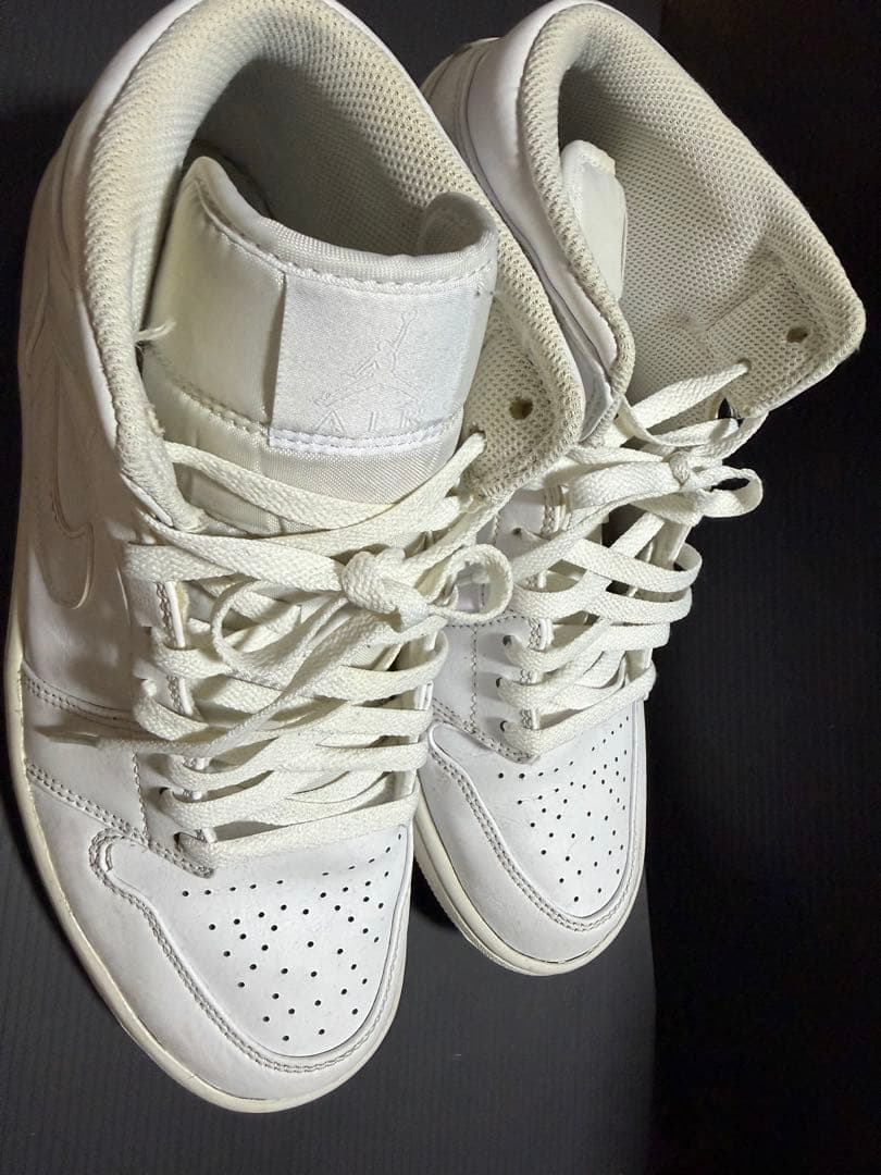 ナイキ ミドルカットスニーカーエアジョーダン1 MID SIZE 28cm — image 2