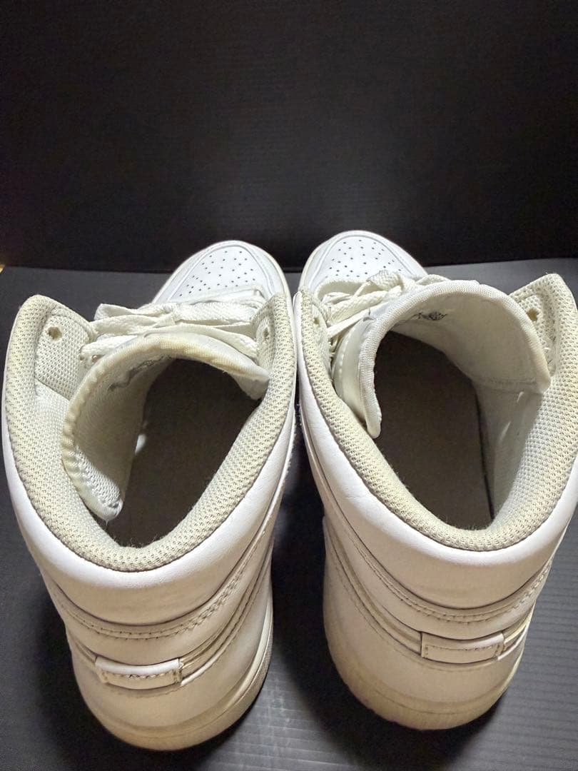 ナイキ ミドルカットスニーカーエアジョーダン1 MID SIZE 28cm — image 3