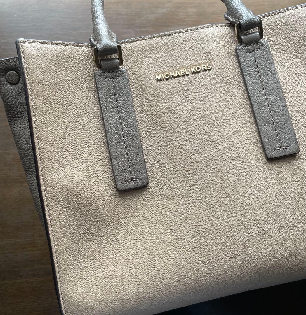 MICHAEL KORS ✳︎ハンドバッグ バイカラー — image 2