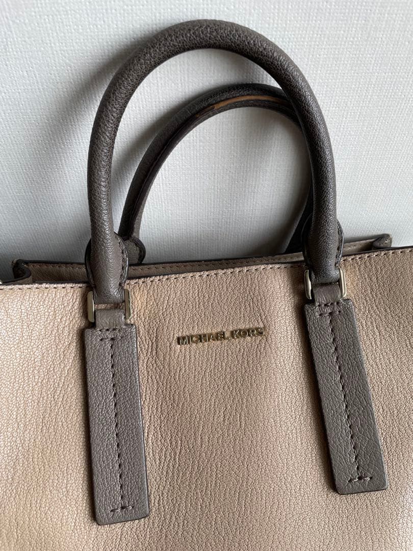 MICHAEL KORS ✳︎ハンドバッグ バイカラー — image 4
