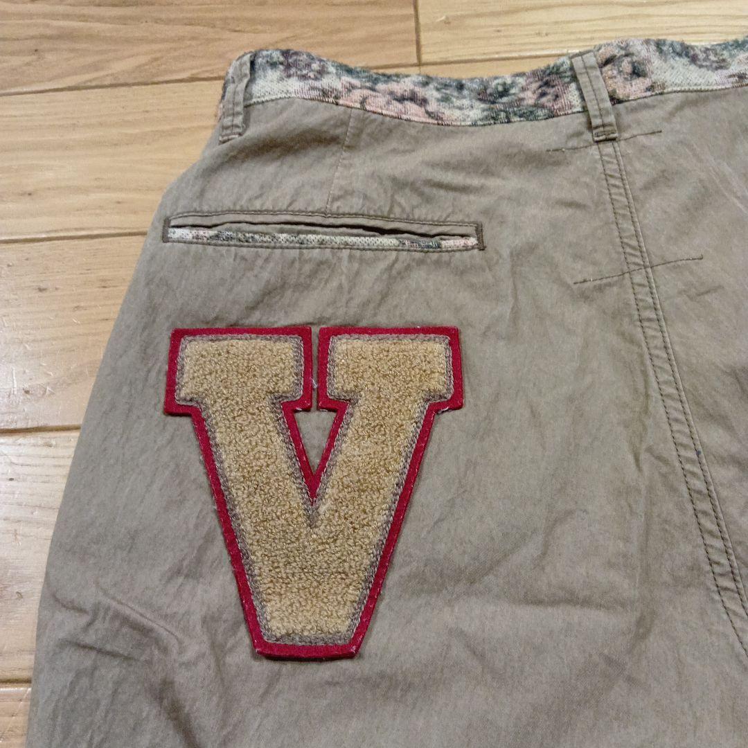ＶＯＯ ベージュ ショートパンツ ハーフパンツV刺繍Sサイズ — image 2