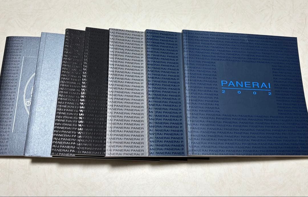 非売品OFFICINE PANERAI カタログ2002-2008 7冊セット — image 5