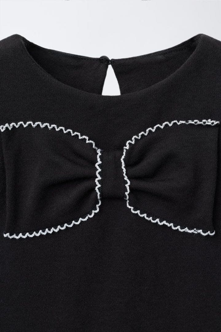 ZARA アップリケ付き　ワンピース　ブラック　98cm — image 3