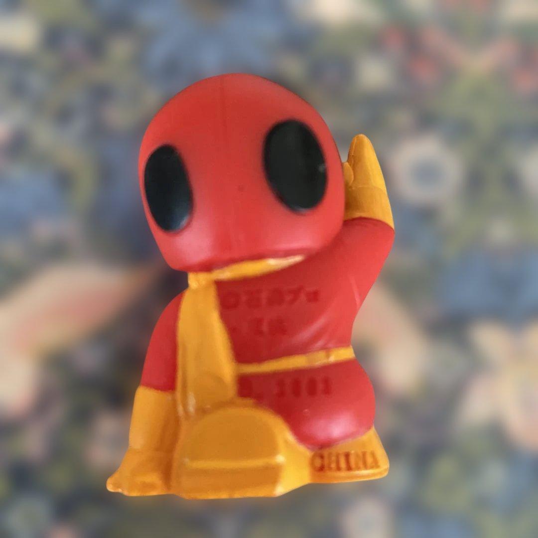 レトロ　特撮ヒーロー ミニフィギュア 2003年製 — image 2
