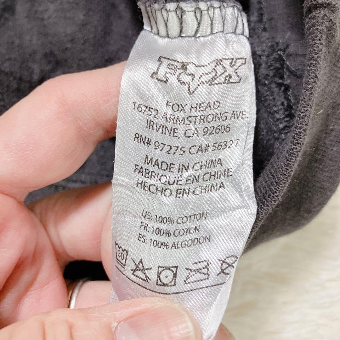 即購入OK✨FOX 【Ｍ】グレー パーカー スエット 古着 ユニセックス — image 2