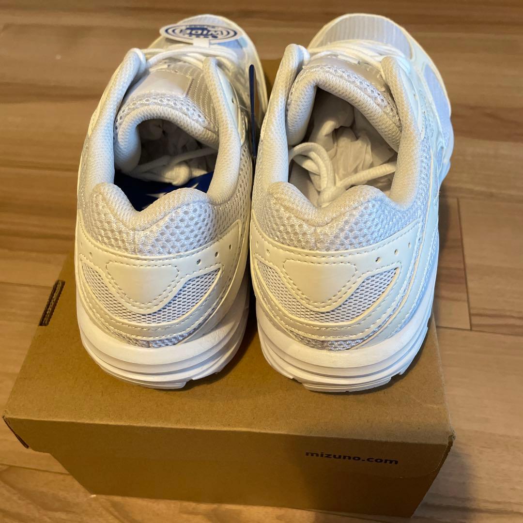 Mizuno Maximizer 21 26.5cm White — image 5