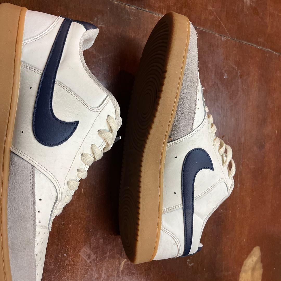 Nike スニーカー ホワイト/グレー/ネイビー — image 5