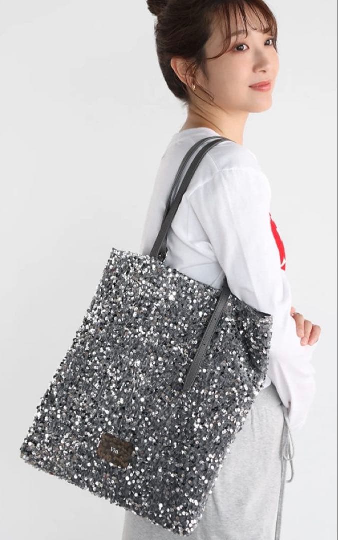 Vin スパンコール　トートバッグ — image 2