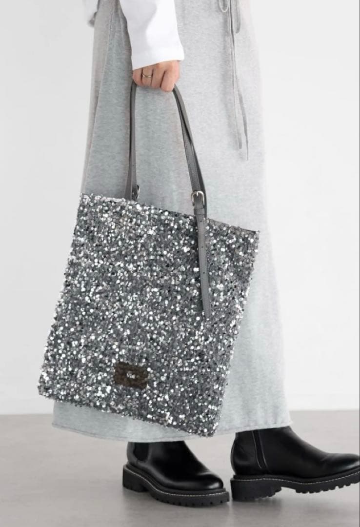 Vin スパンコール　トートバッグ — image 4