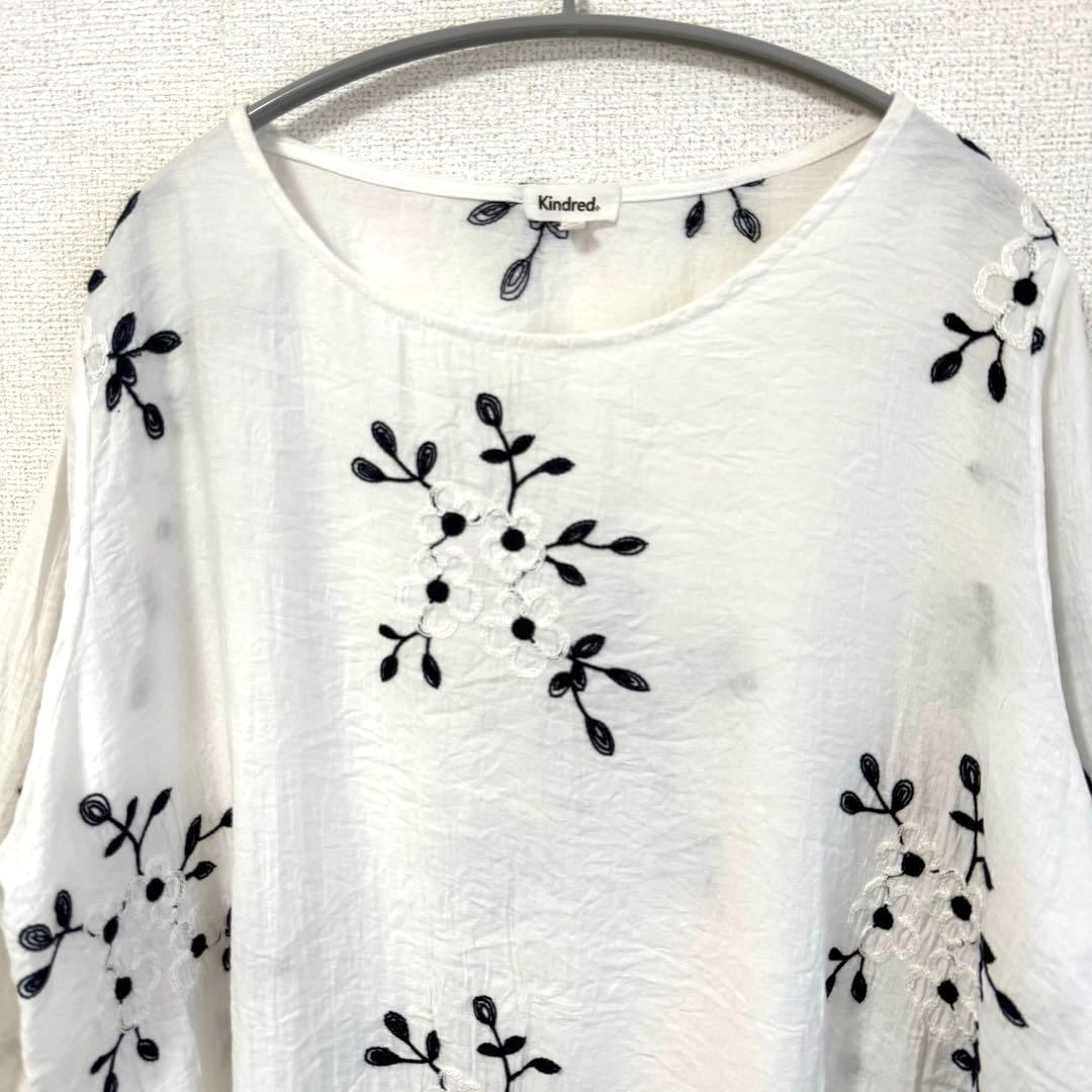 Kindred 花柄刺繍 プルオーバー ビッグサイズ クルーネック 長袖 白 — image 2