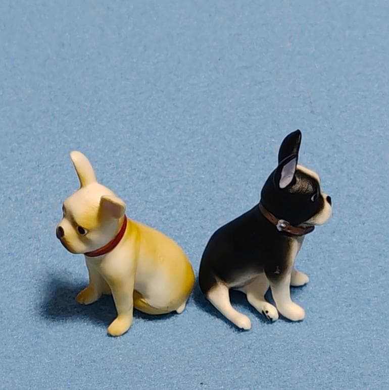 フレブル おすわりフィギュア 2体セット — image 3