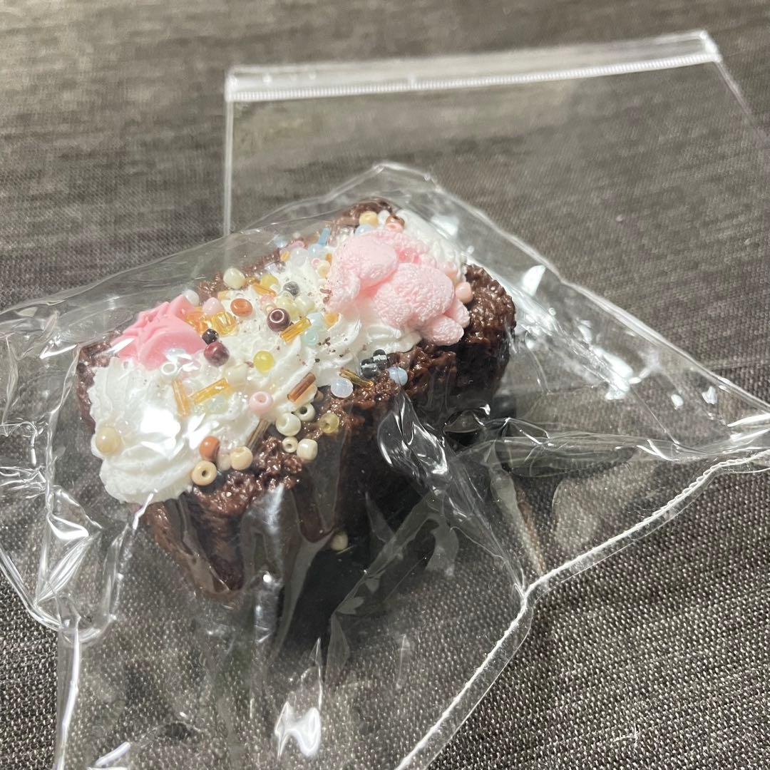 PuniClub プニクラブ　スクイーズ　チョコケーキ　うさぎケーキ — image 2