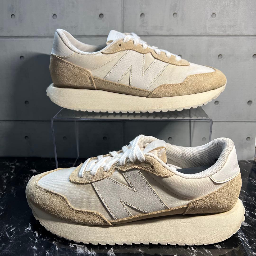New Balance スニーカー ベージュ系 — image 2