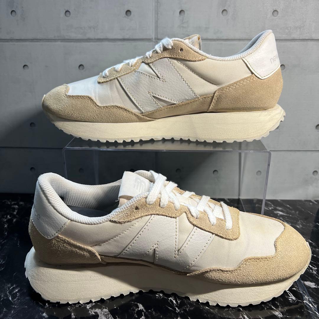 New Balance スニーカー ベージュ系 — image 3