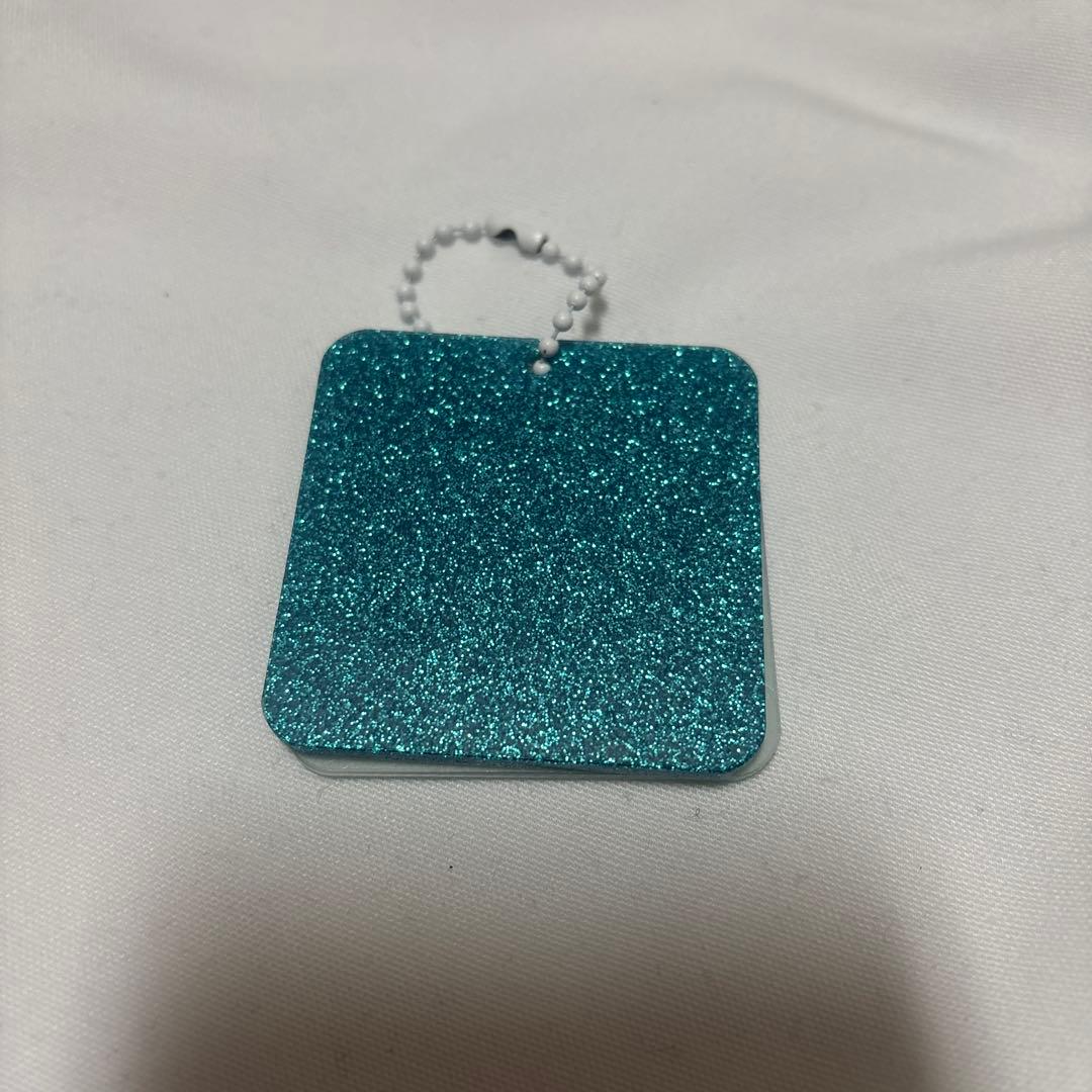 サンリオキャラクターズ　メイクパレット風アクリルチャーム — image 2