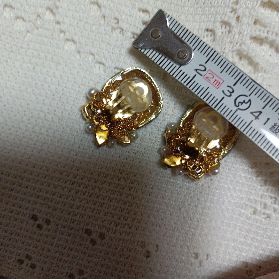 グリーン系マーブル イヤリング — image 3