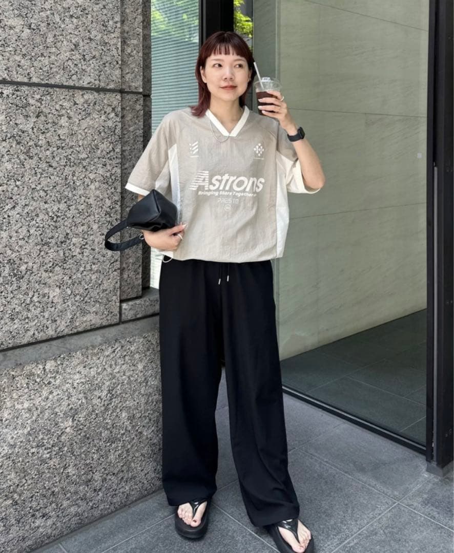Discoat 配色ナイロン半袖スウェットシャツ — image 2