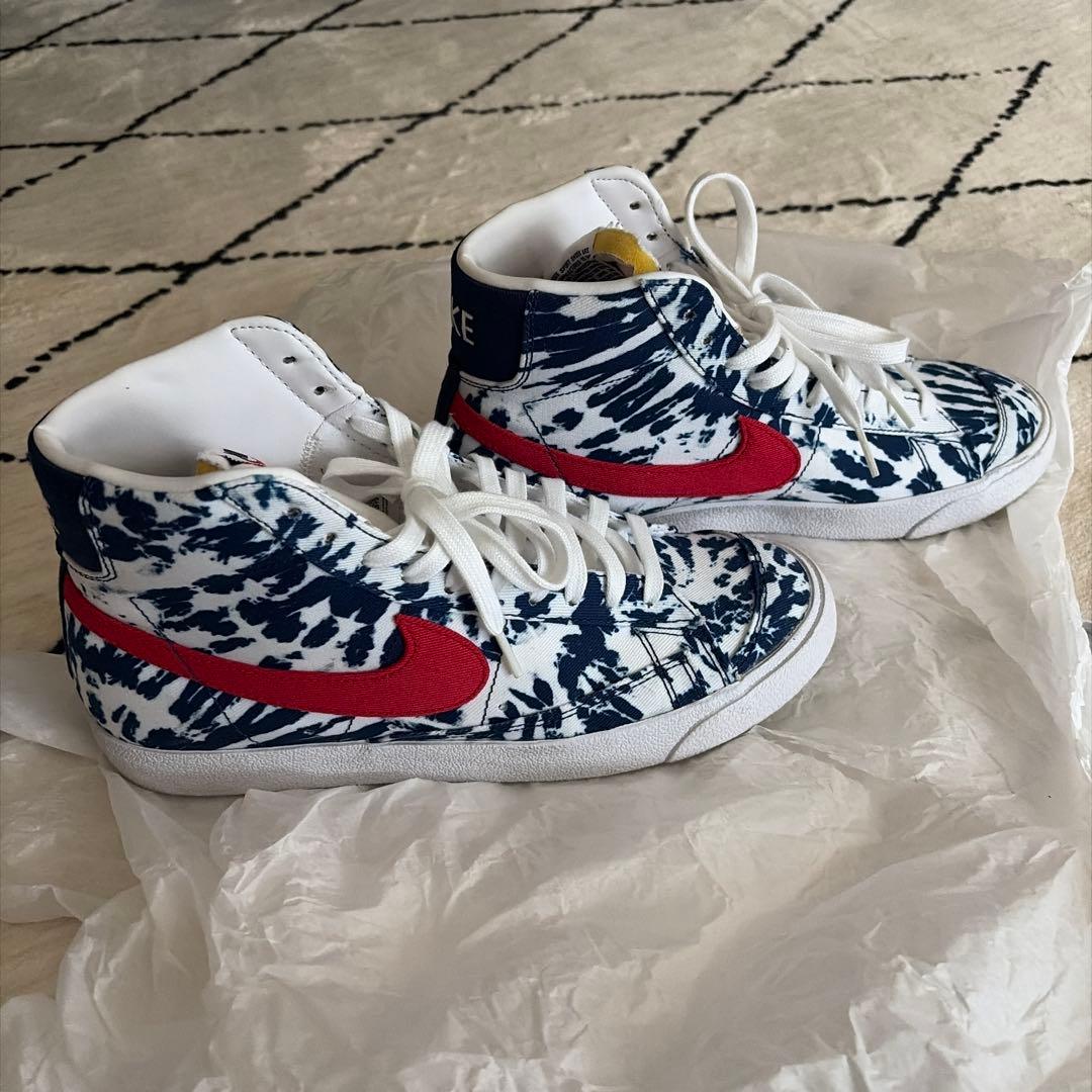 Nike Blazer Mid 77 Vintage Tie Dy — image 3