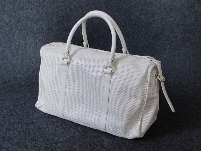 kuipo オフホワイト ハンドバッグ — image 5