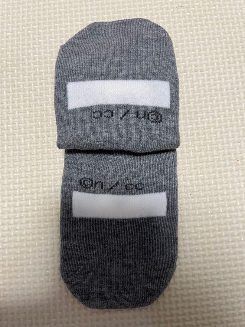 【新品未使用】ちいかわ キッズ靴下 4足セット 15-20cm — image 4