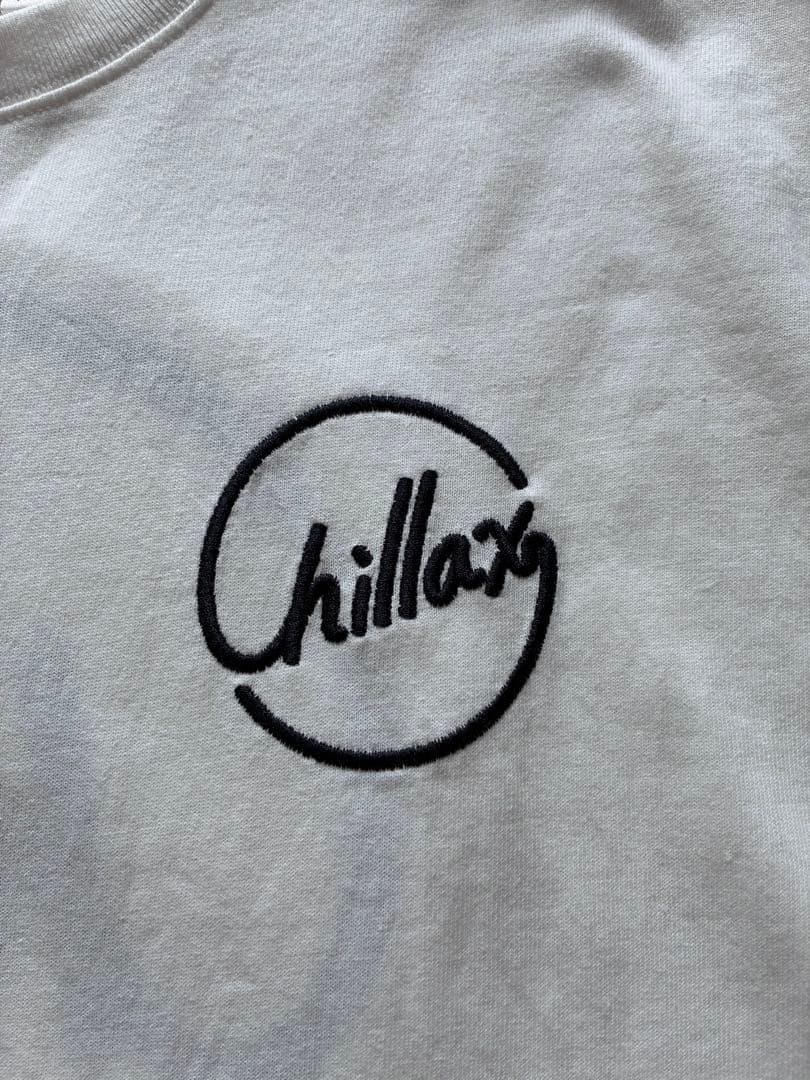 Chillax チラックス　サガラ刺繍 Tシャツ サイズフリー — image 4