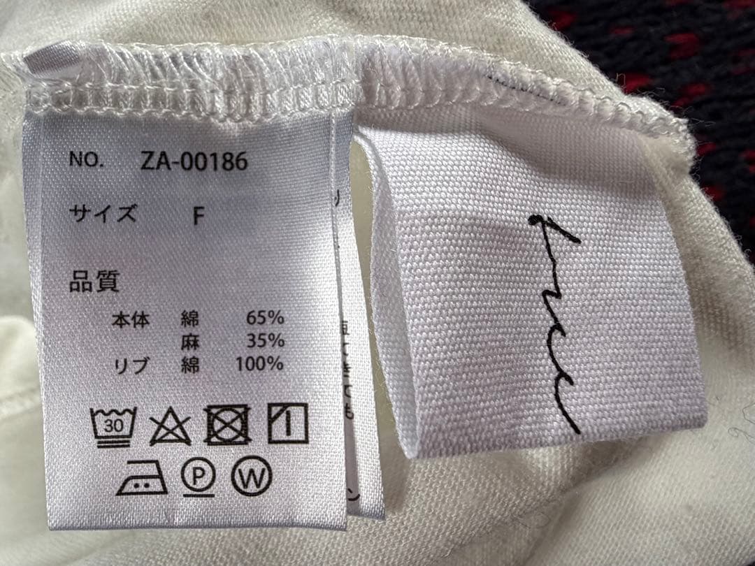 ホワイト 長袖 Tシャツ ボタン付き — image 4