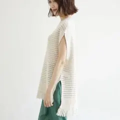 <最終価格>【2回着用】ロペピクニック　フリンジ付き　ニットベスト　38 M — image 1