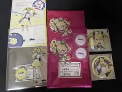 怪獣8号　ファボテリア　アクスタ　缶バッジ　ポストカード 四ノ宮キコル — image 1