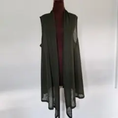 20・オリーブグリーン ノースリーブチュニック(ベスト、ジレ) — image 1