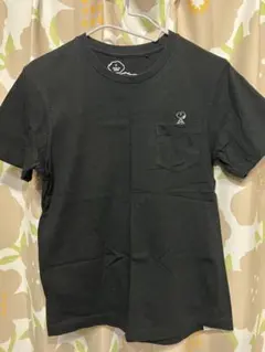 KAWS×PEANUTS ブラックTシャツ Sサイズ — image 1