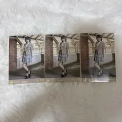 【即日発送】≒JOY 江角怜音 電話番号教えて！ 歌唱衣装② ヒキ3枚 — image 1