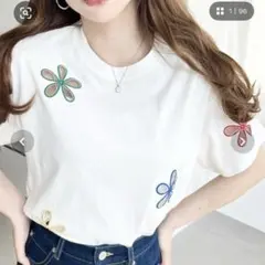 0703現在完売 moment+ フラワー刺繍半袖Tシャツ ホワイト L — image 1
