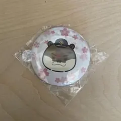 マコツメカワウソ　缶バッチ　桜 — image 1