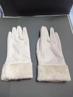 ファー付きクリーム色冬用手袋 — image 1