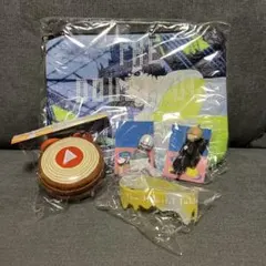 【新品未開封】Eve ライブグッズ 胡乱な食卓 5点セット 缶ケース ポーチ他 — image 1