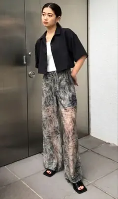 EMODA エモダ エアリールーズパンツ ゼブラ柄 — image 1