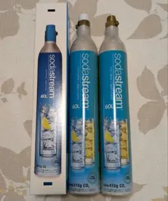 SodaStream CO2シリンダー 60L用 未開封1本+空2本 — image 1